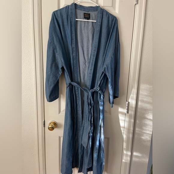 Forever 21 kimono - Picture 3 of 5